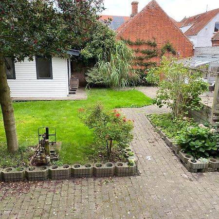 Oasen Ved Centrum Appartement Frederikshavn Buitenkant foto