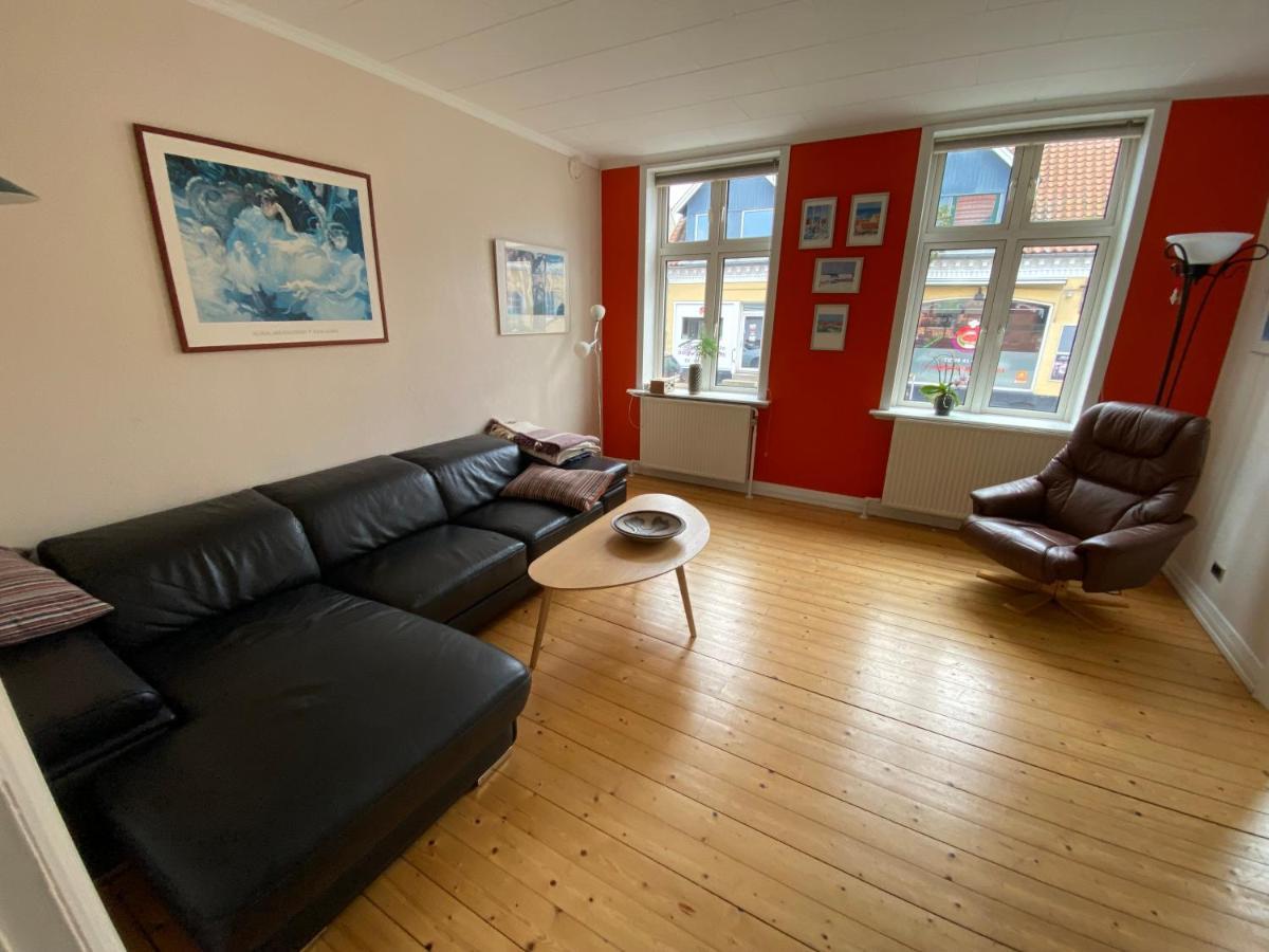 Oasen Ved Centrum Appartement Frederikshavn Buitenkant foto